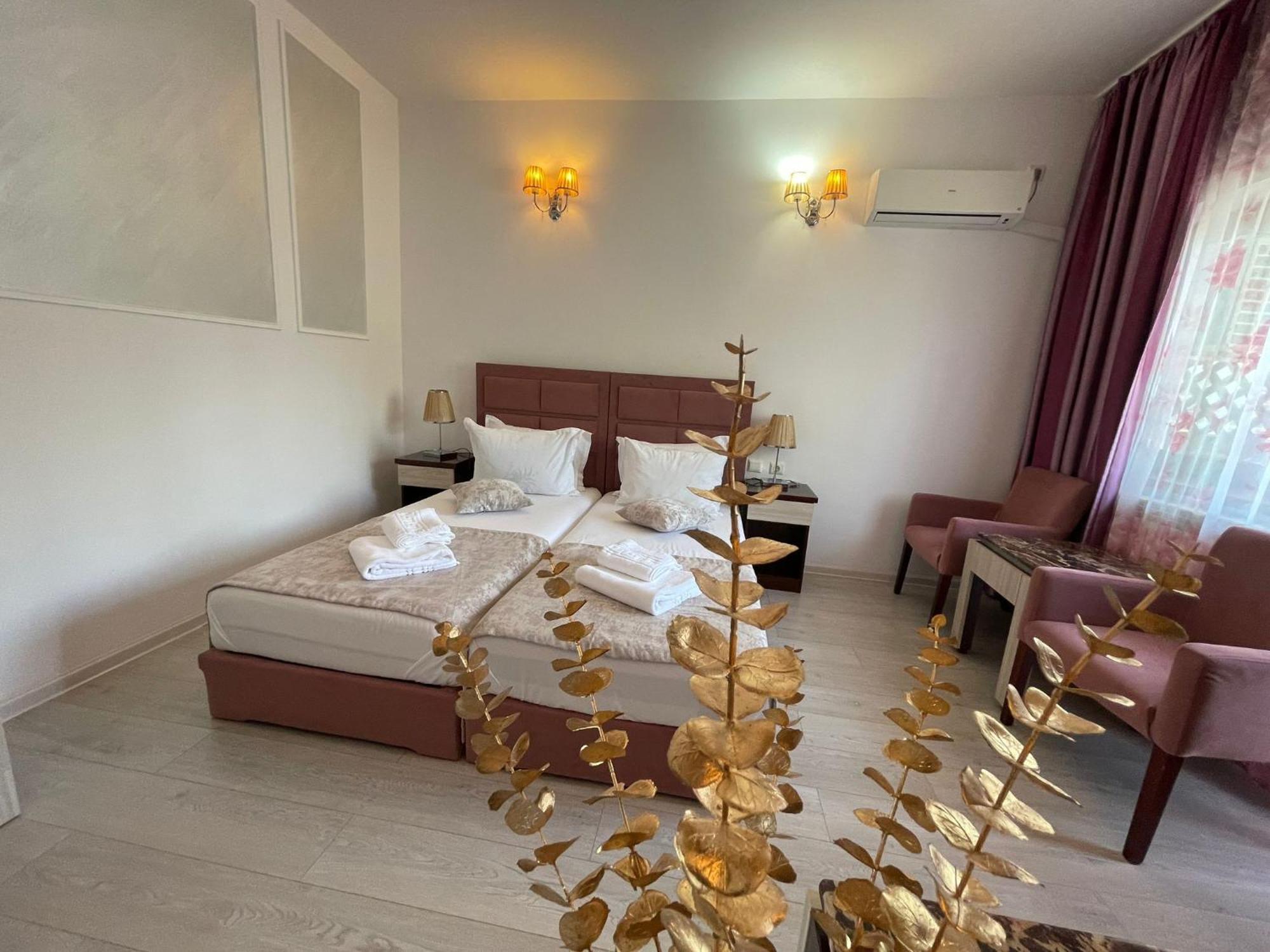 Steaua Apelor Family Resort Nufaru Екстериор снимка