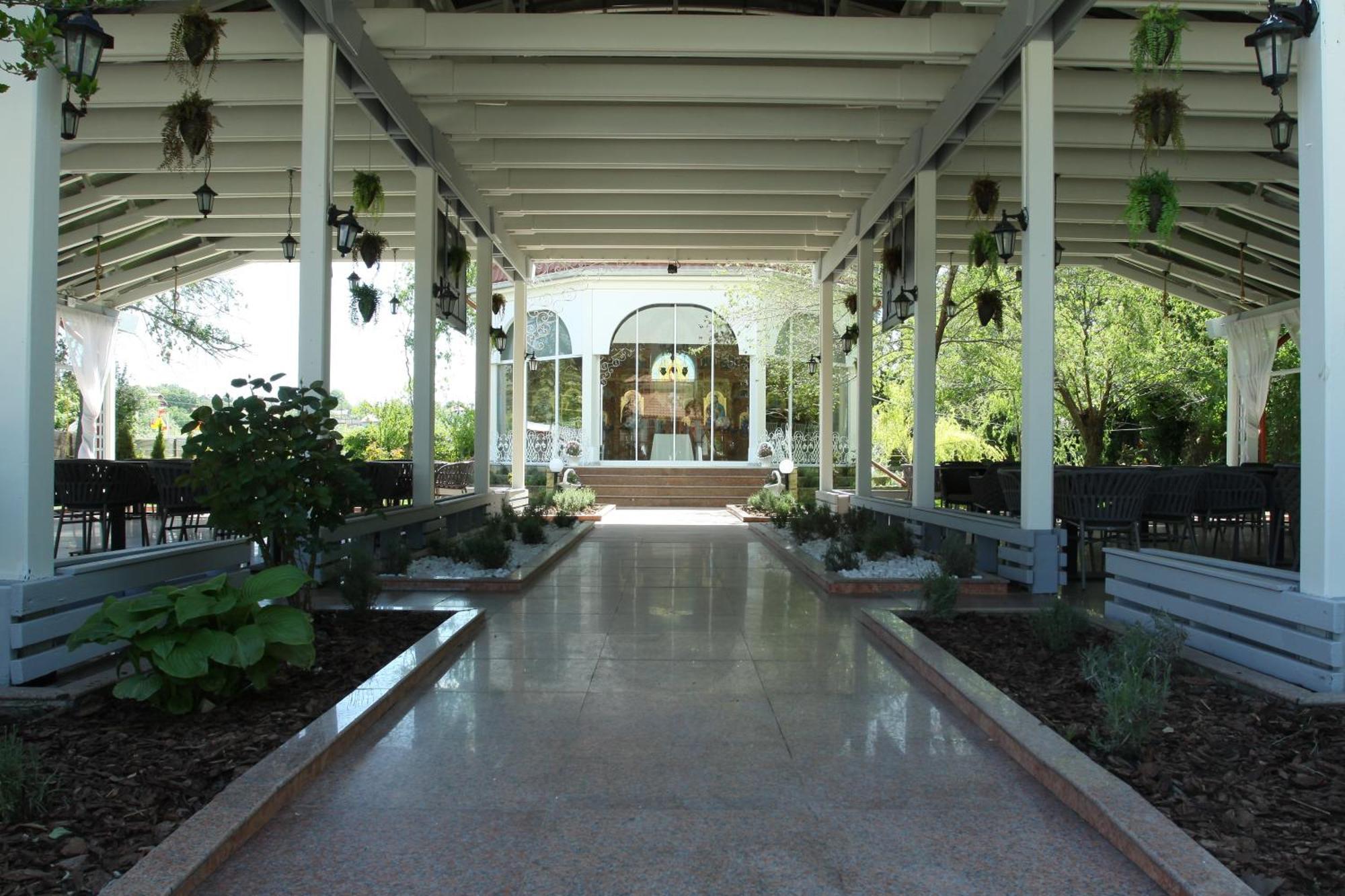 Steaua Apelor Family Resort Nufaru Екстериор снимка