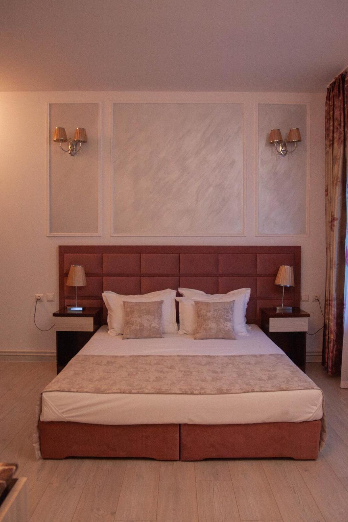 Steaua Apelor Family Resort Nufaru Екстериор снимка