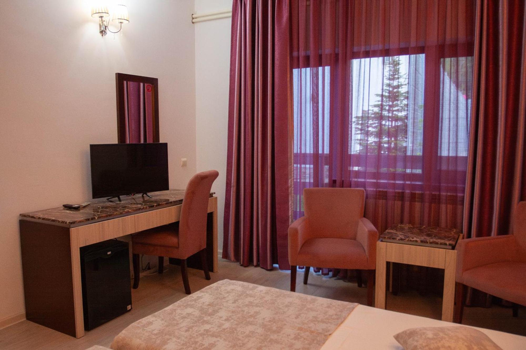 Steaua Apelor Family Resort Nufaru Екстериор снимка