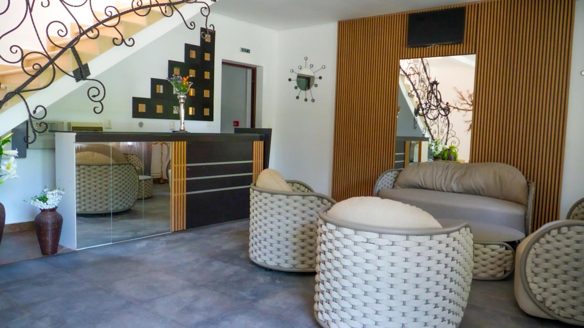 Steaua Apelor Family Resort Nufaru Екстериор снимка