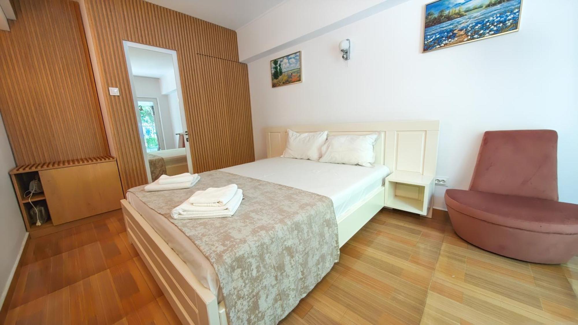 Steaua Apelor Family Resort Nufaru Екстериор снимка