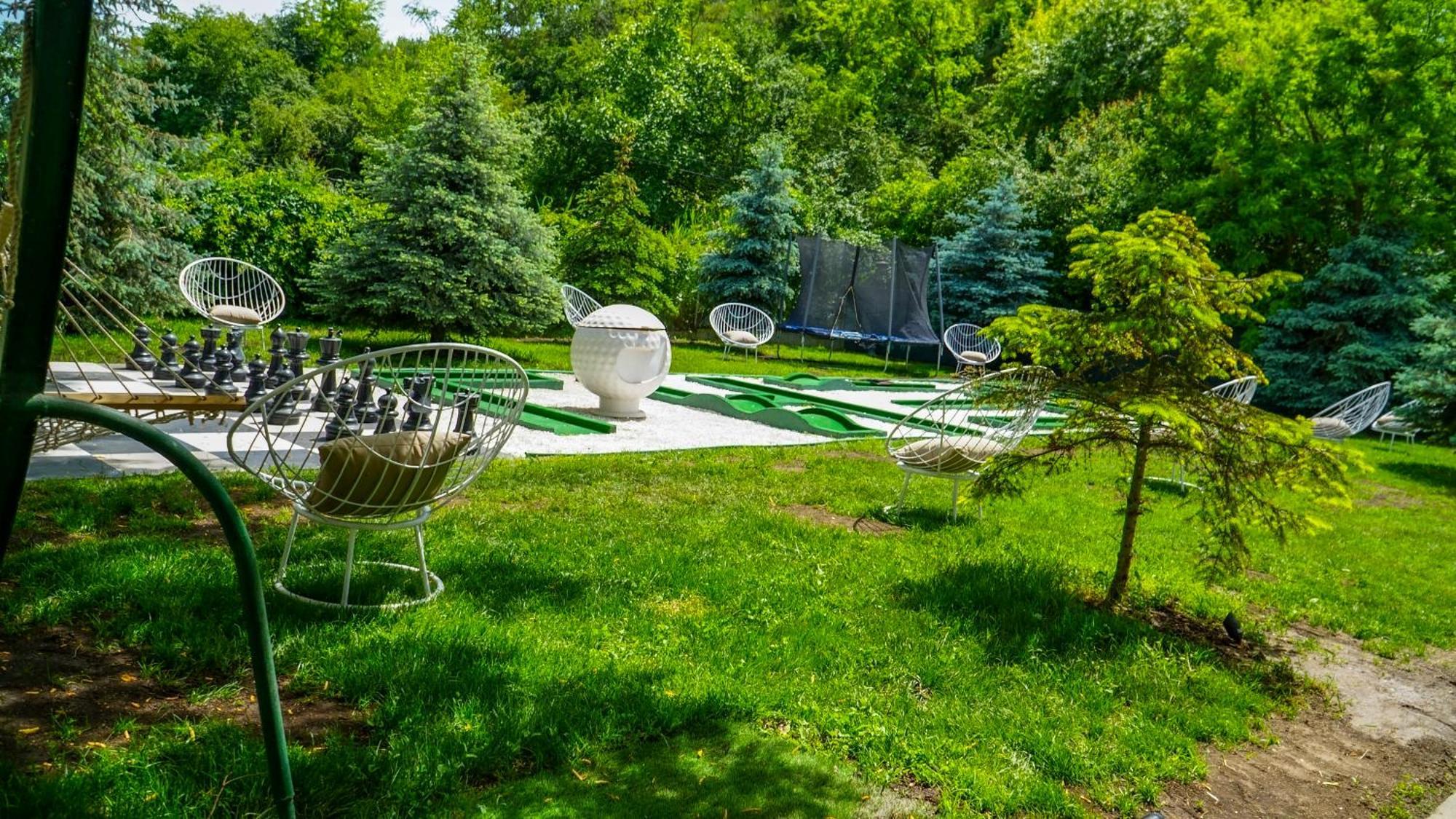 Steaua Apelor Family Resort Nufaru Екстериор снимка