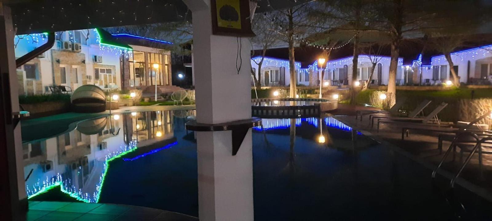 Steaua Apelor Family Resort Nufaru Екстериор снимка